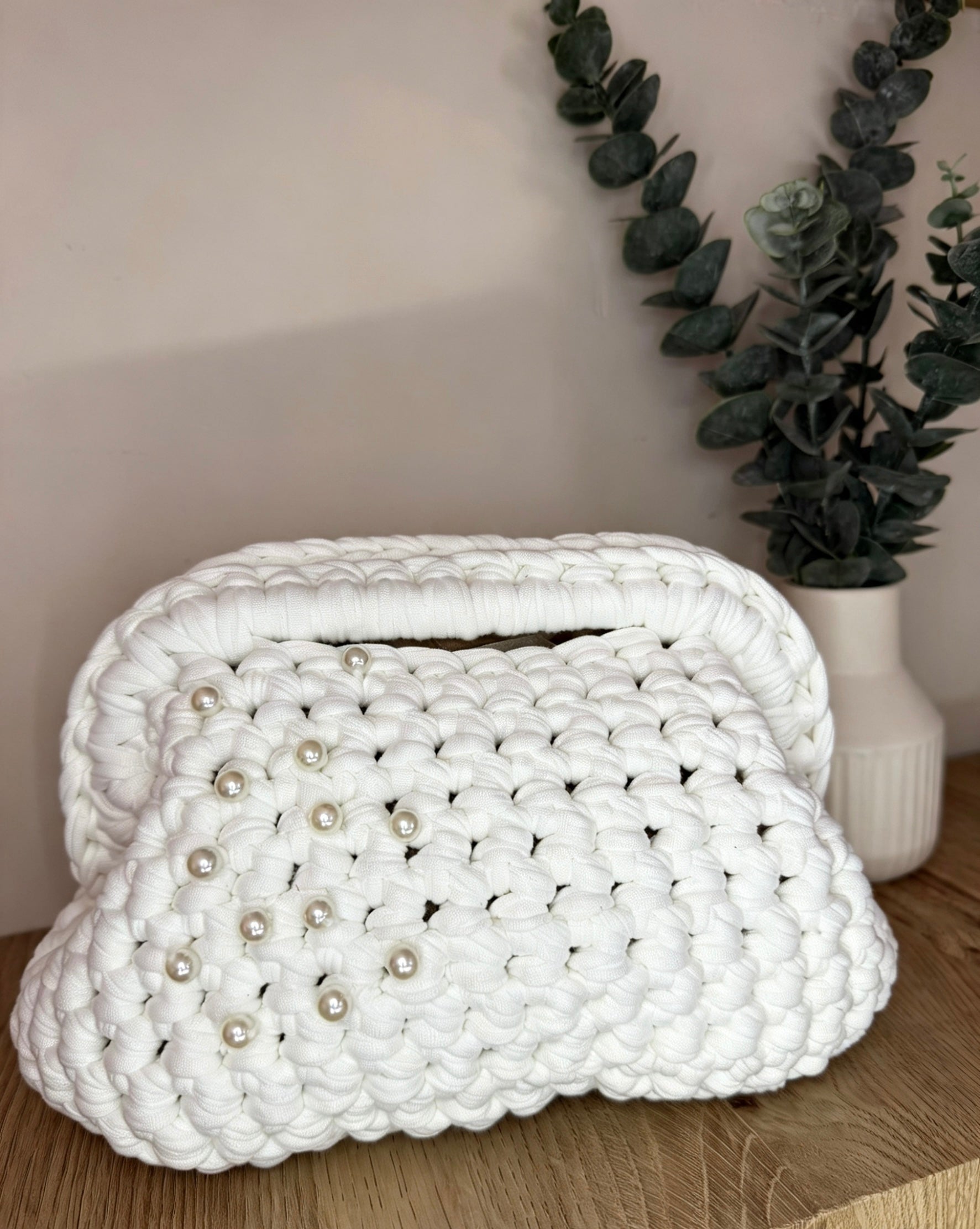 clutch pearl bag